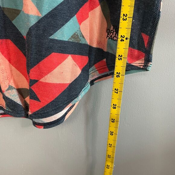 The North Face Womens L Flash Dry Short Sleeve Geometric Pattern Outdoor Shirt - Picture 7 of 7